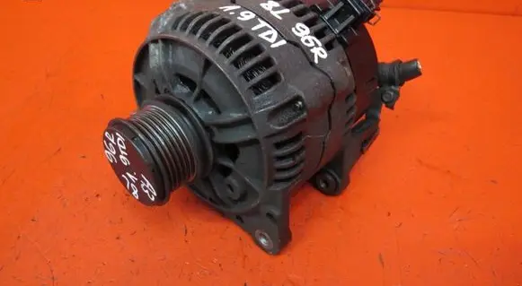 Audi A3 S3 8L Generator/alternator 038903023J 0123515021