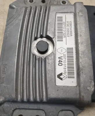 Renault Laguna III Engine control unit/module V29004369A 237100132R 237100131R