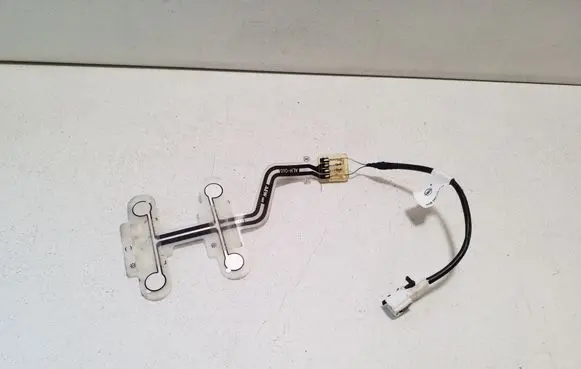 Nissan Qashqai J12 Seat pressure sensor 883886UH0A