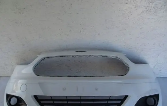 Ford Transit Courier Front bumper