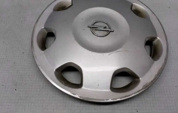 Opel Corsa C R13 wheel hub/cap/trim 90576180HF 00461060860 00460013923