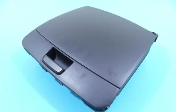 Hyundai i30 Glove box 84770-2L000 IMPRK1238571