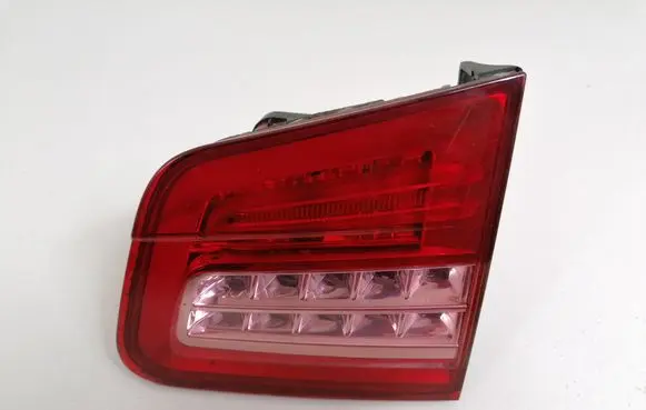 Citroen C5 Tailgate rear/tail lights 9687582980
