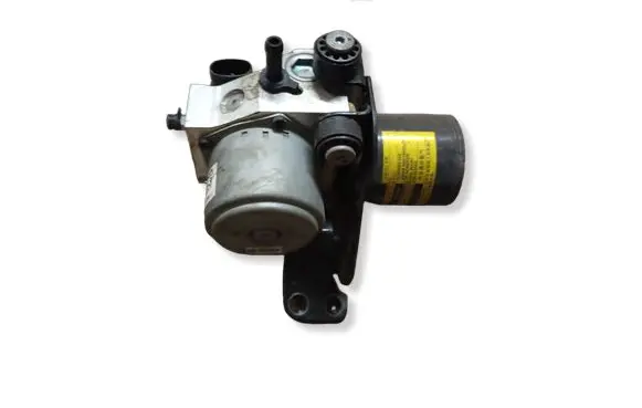 Hyundai Ioniq ABS Pump 58610G2300 ND0AHB3P MKKN1A026305