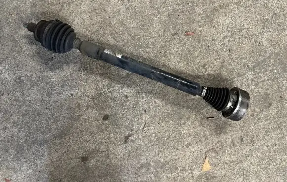 Volkswagen Polo V 6R Front driveshaft 6C0407272C