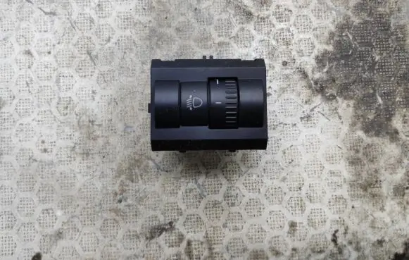 Skoda Octavia Mk3 (5E) Headlight level height control switch 5E0941333A