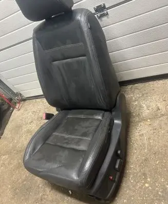 Ford Ranger Seat set 