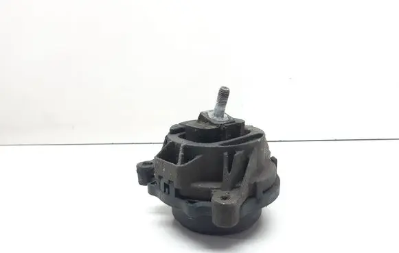 BMW 3 GT F34 Engine mount bracket 6787657