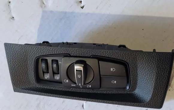 BMW 2 F46 Light switch 9265305 549648909
