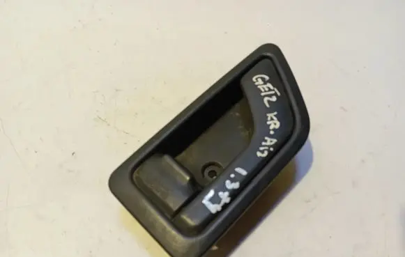Hyundai Getz Rear door interior handle 82611TB010