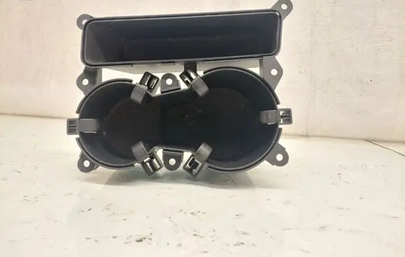 Audi A4 S4 B8 8K Cup holder 8K0862533