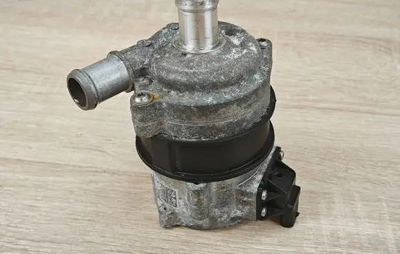Audi A6 C7 Electric auxiliary coolant/water pump 4H0965567A