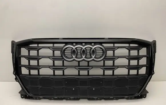 Audi Q2 - Front bumper upper radiator grill 81A853651H 40105110 03522
