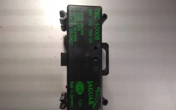 Jaguar XJ X40 Other relay DBC10008