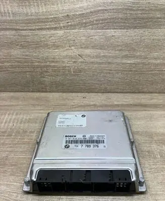 BMW 5 E39 Engine control unit/module 7789376 0281010314