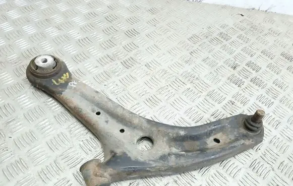 Front lower control arm/wishbone
