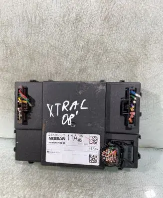 Nissan X-Trail T31 Comfort/convenience module 284b2jd11a 74062 5wk46480
