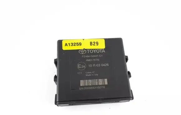 Toyota Prius (XW30) Parking PDC control unit/module PZ464-G3421-C1 PZ464-G3421 4M0175T5I