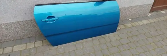 Door (2 Door Coupe)