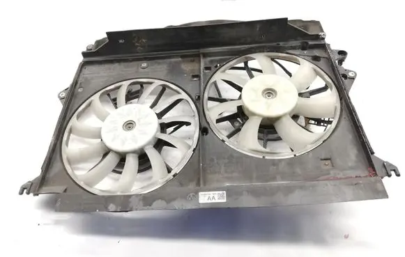 Toyota Avensis T270 Fan impeller DT4227505601