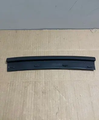 Audi A7 S7 4G Engine compartment rubber 4G8823126
