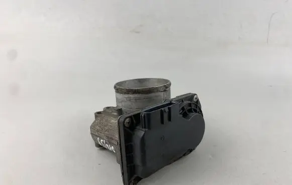 Subaru Outback Throttle valve 16112AA350