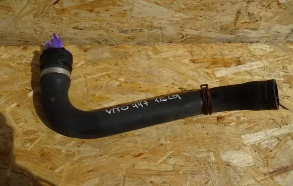 Mercedes-Benz Vito Viano W447 Engine coolant pipe/hose A4475010682