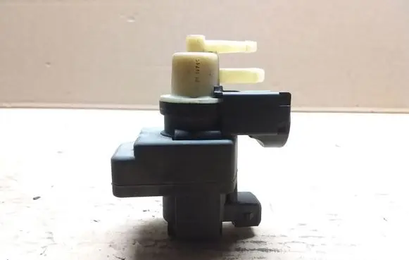 KIA Ceed Vacuum valve 351202A900
