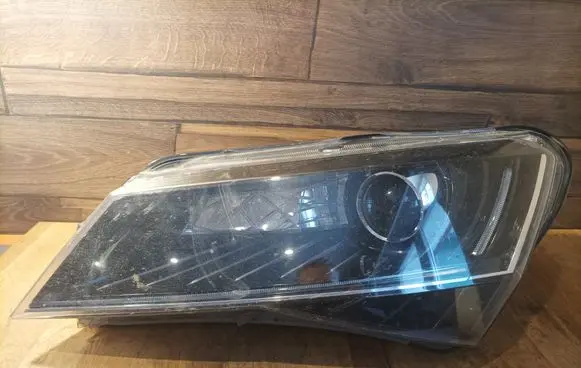 Skoda Superb B8 (3V) Headlight/headlamp