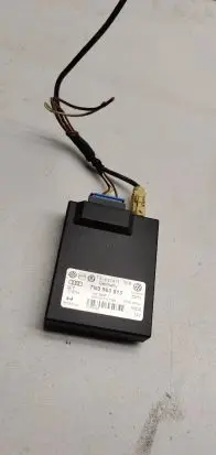 Volkswagen PASSAT B7 Other control units/modules 7n0963513