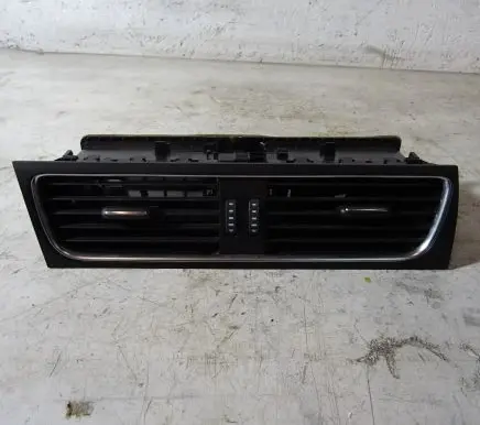Dashboard side air vent grill/cover trim