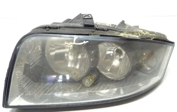 Audi A2 Headlight/headlamp