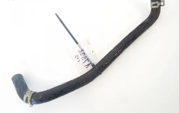 Toyota RAV 4 (XA20) Engine coolant pipe/hose