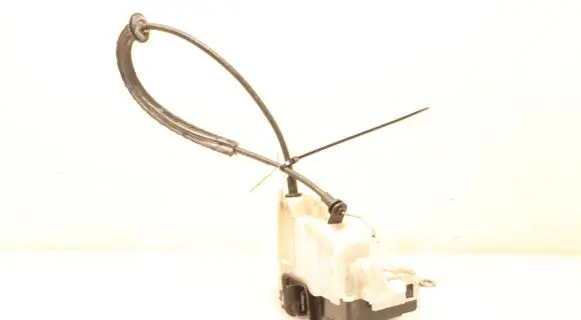 Alfa Romeo 159 Rear door lock
