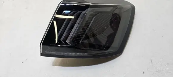 Peugeot 3008 II Rear/tail lights 986231180