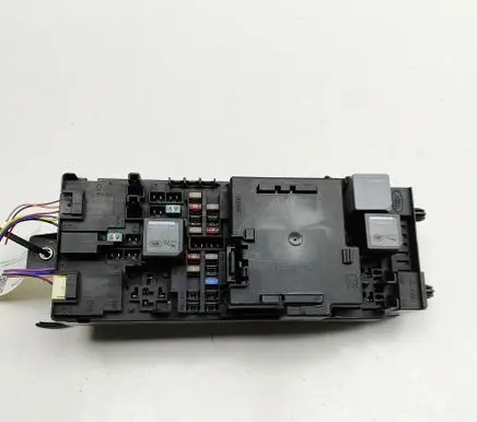 Land Rover Discovery 5 Fuse module MY3214A073BA