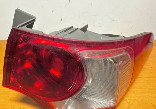 Honda Accord Rear/tail lights P7196R 12710