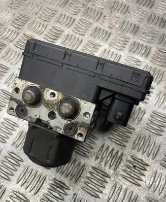 Toyota Avensis Verso ABS Pump 8954144050 4451044050