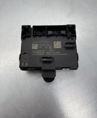 Audi Q7 4M Door control unit/module 4M0959795C