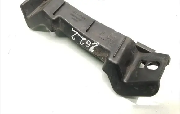 KIA Ceed Front bumper mounting bracket 86517-1H000