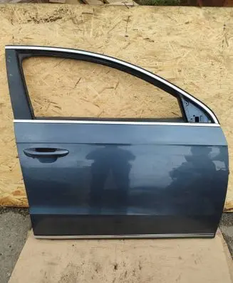 Volkswagen PASSAT B7 Front door 