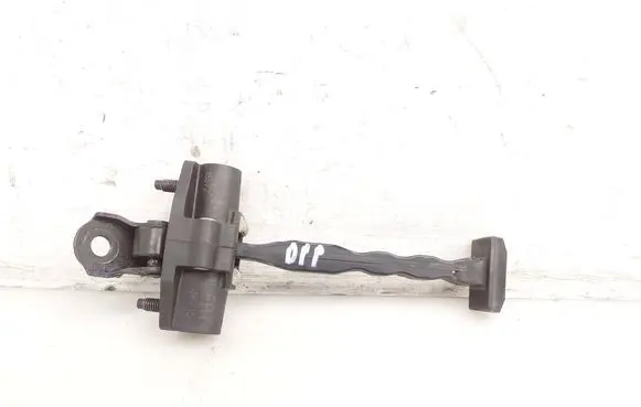 Opel Astra K Front door check strap stopper 6208ES72