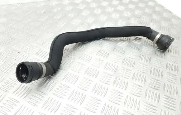 Audi A4 S4 B8 8K Engine coolant pipe/hose 8K0121101M