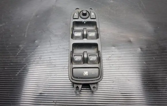 Volvo XC60 Electric window control switch 30739504
