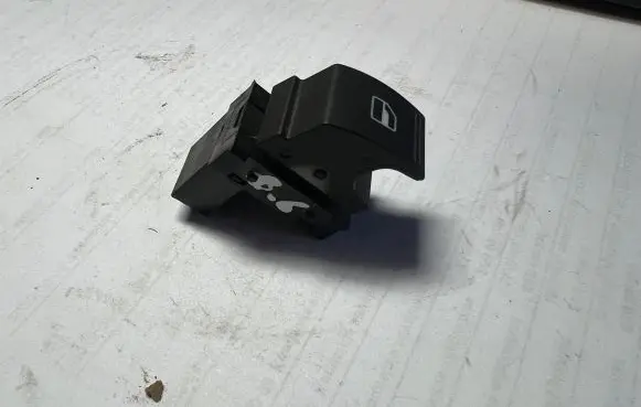 Volkswagen PASSAT B6 Electric window control switch 7L6959855B