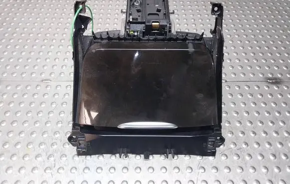 Mercedes-Benz S W222 Car ashtray S26380710 A2226800010
