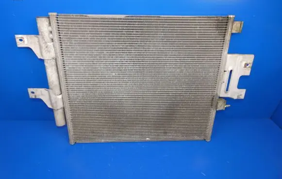 Jaguar XJ X351 Radiator set AW9319710CA