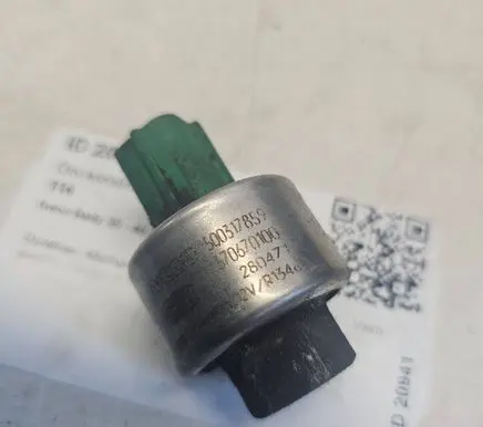 Iveco Daily 3rd gen Air conditioning (A/C) pressure sensor 500317859
