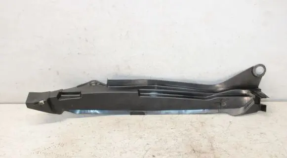 Honda HR-V Fender end trim 74155T7A