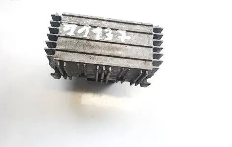 Opel Astra H Glow plug pre-heat relay 55354141 51299018B